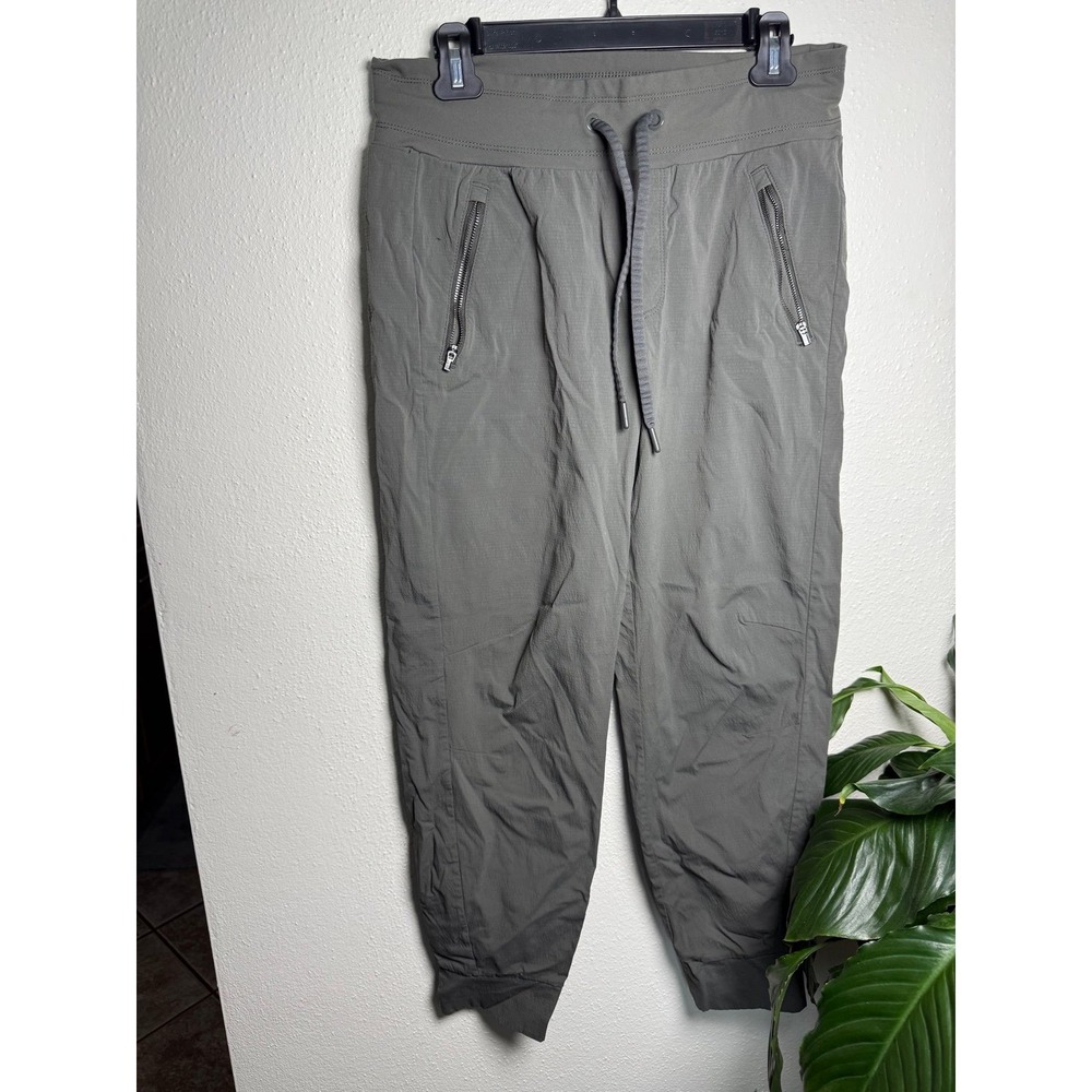 Athleta Olive Drawstring Jogger Capris